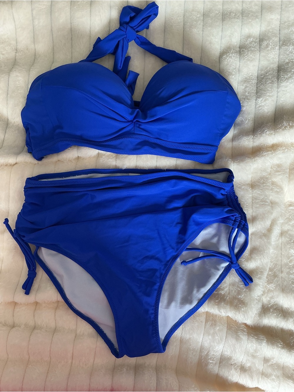 NWOT Cupshe Cobalt Blue Halter Bikini with High-Waist Bottoms - Picture 2 of 4